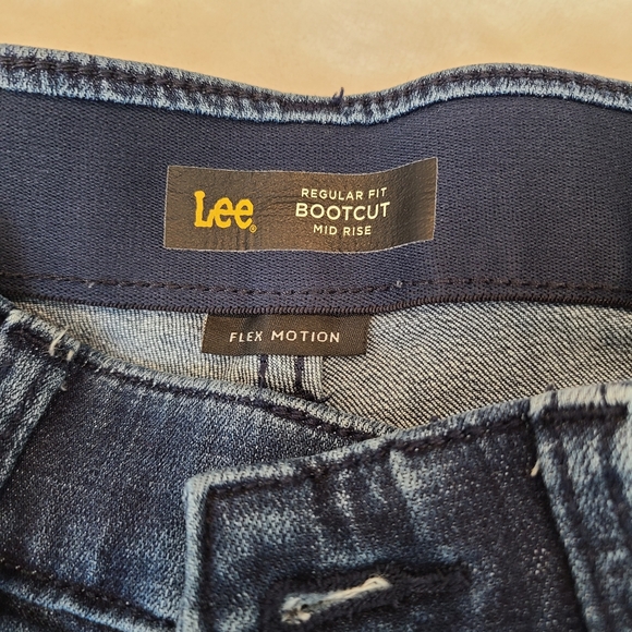 LEE Regular fit bootcut Mid rise flex motion waist elastic jeans - Picture 10 of 13